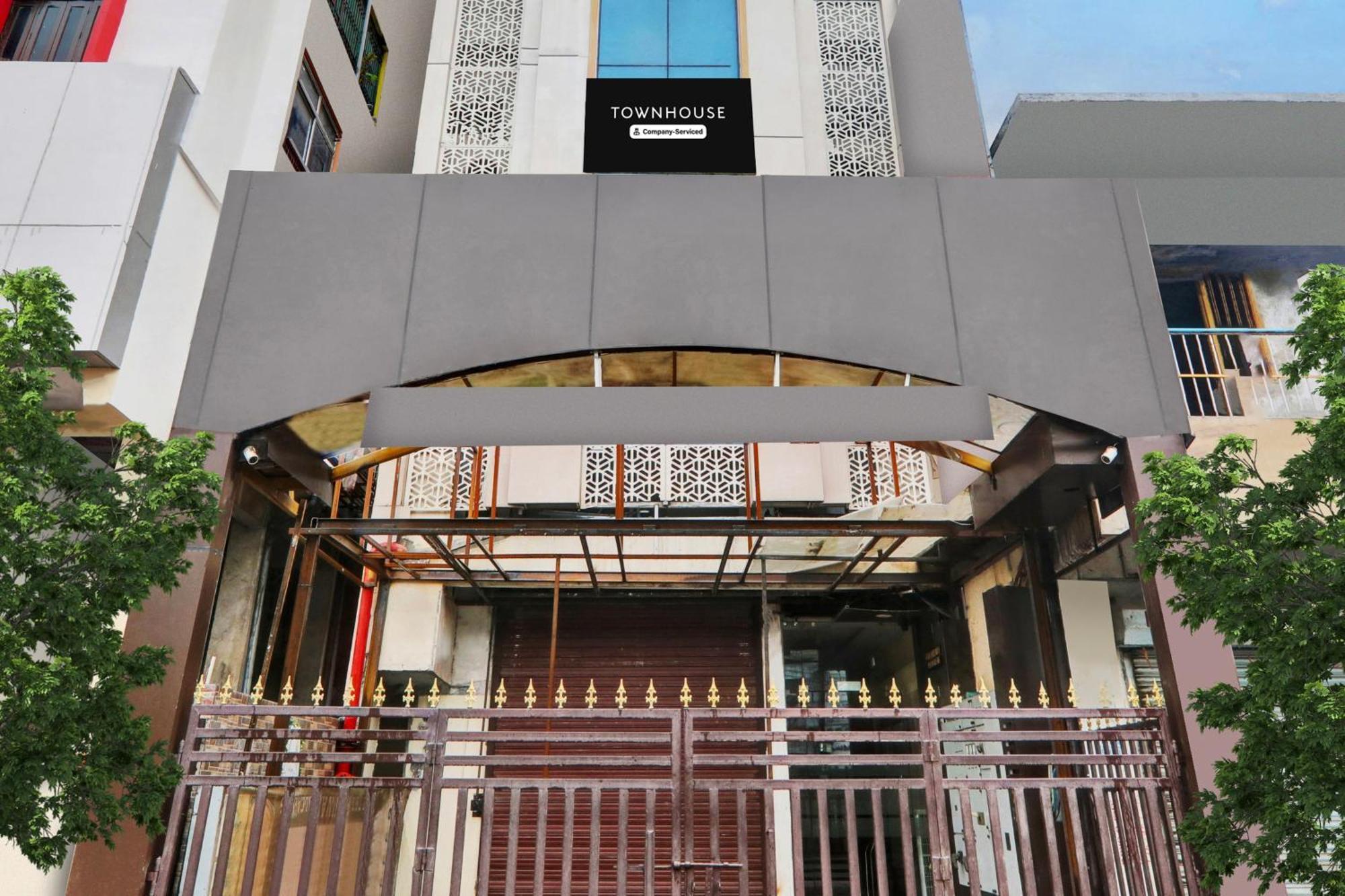 Super Townhouse Kankarbagh Formerly Kunwar Alcajars Patna  Extérieur photo